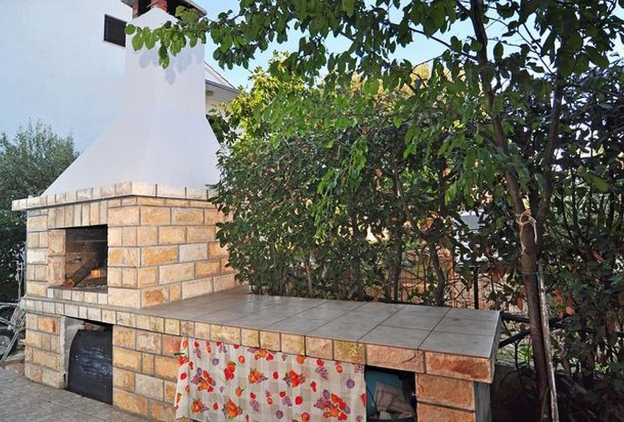 Apartments Jerina Sukosan Exterior photo